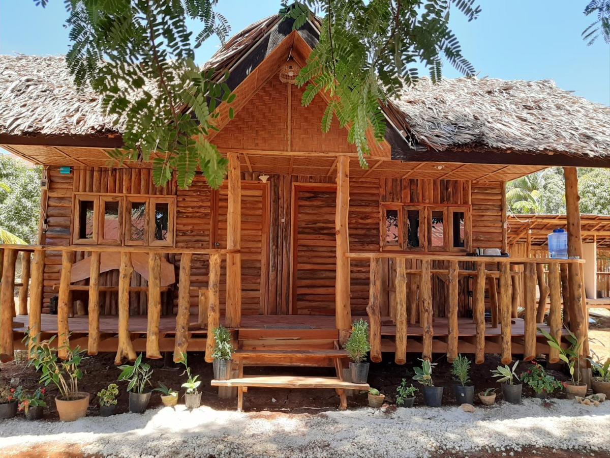 Travis Post Homestay Сикиджор Екстериор снимка
